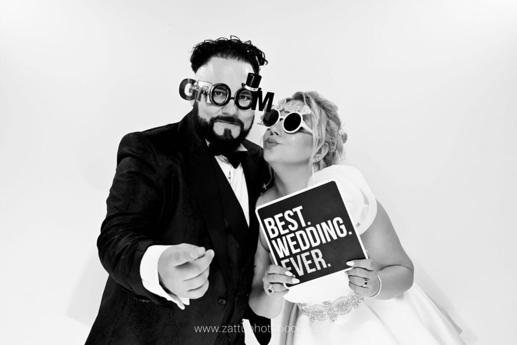 Whistle Bear Cambridge Glam Photobooth