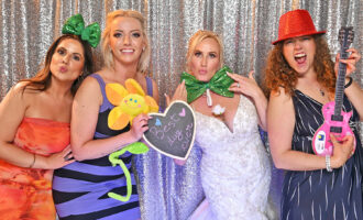 mirror photo booth rental for weddings Kitchener